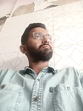 Snapshot of sagarghai07 chatting on October 27, 9:57 am sagarghai07 online show from October 27, 9:57 am