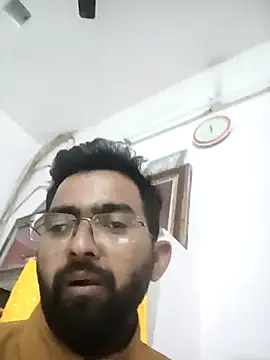 Snapshot of sagarghai07 chatting on October 31, 6:20 pm sagarghai07 online show from October 31, 6:20 pm