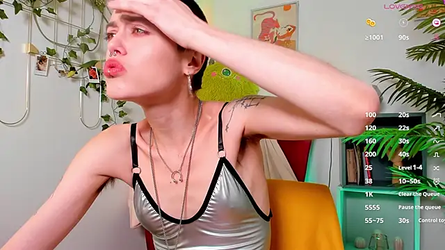 PamelaYong online show from March 9, 1:59 pm