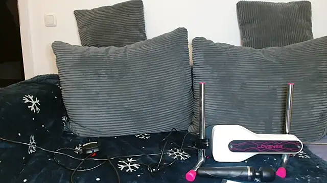 Jasmin-White online show from January 7, 4:53 pm