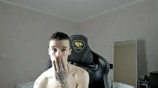 MasonWarholl online show from January 28, 4:39 am