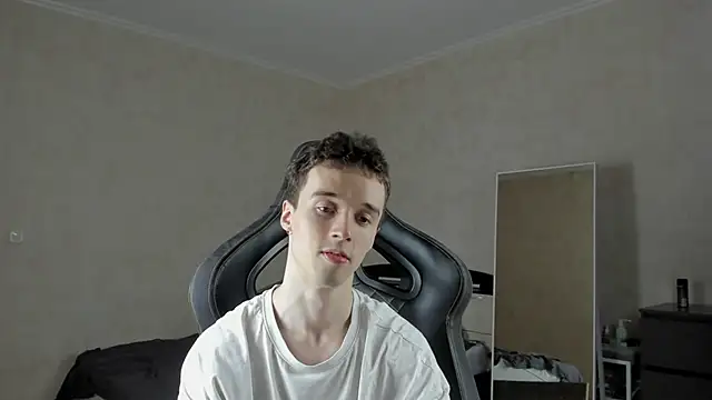 MasonWarholl online show from March 21, 7:22 am