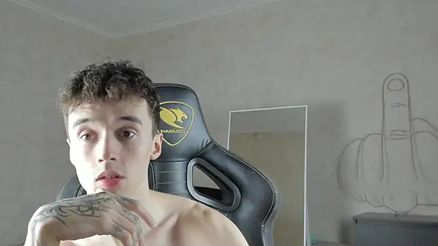 MasonWarholl online show from October 15, 4:18 pm