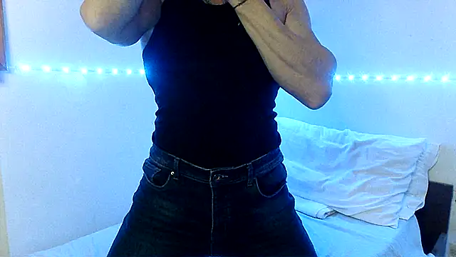 Alexx Fit023 online show from December 22, 4:17 pm