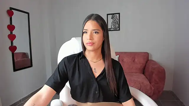 Alice23jones online show from March 8, 3:45 pm