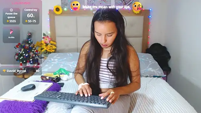 valentina hearts online show from January 6, 5:08 am