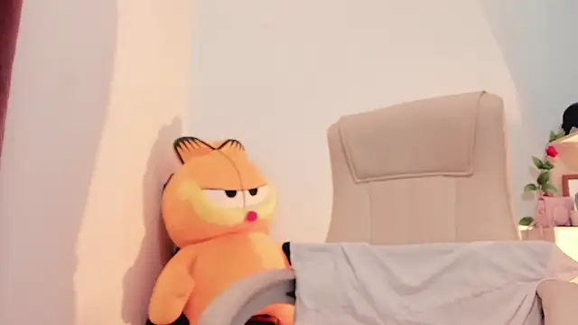 little-eli online show from February 4, 10:13 pm