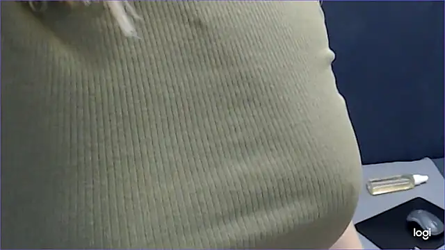 VioletaFlower7 online show from February 7, 6:24 pm