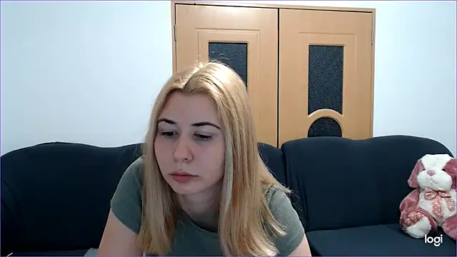 VioletaFlower7 online show from February 9, 6:16 pm