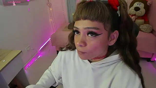 zoesullivan online show from September 14, 2:49 pm