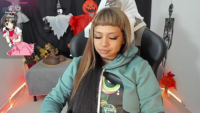 zoesullivan online show from October 14, 10:21 pm