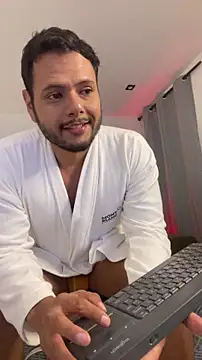 Nate Ocean online show from November 23, 4:01 am