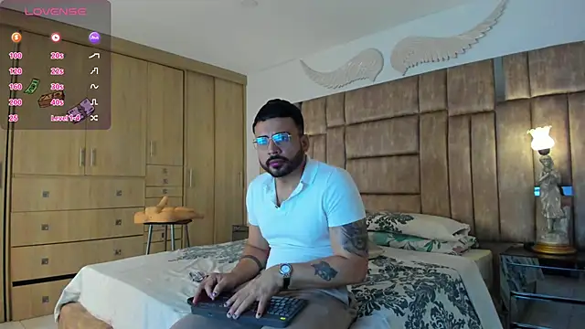 petterwilly1 online show from February 10, 6:35 pm