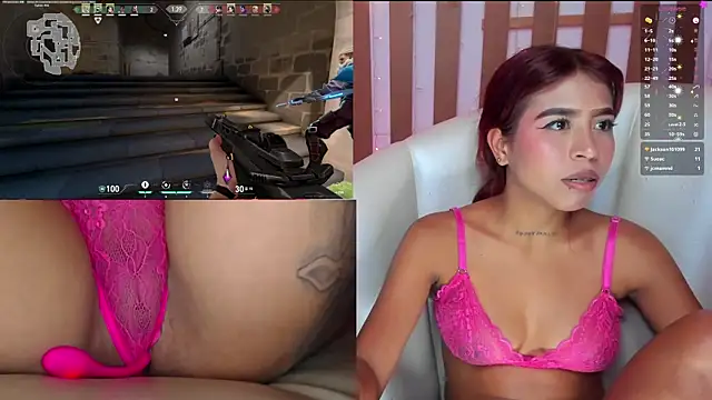 Snapshot of XimenaReid chatting on January 31, 8:32 am XimenaReid online show from January 31, 8:32 am