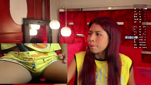 Snapshot of XimenaReid chatting on March 6, 10:15 pm XimenaReid online show from March 6, 10:15 pm