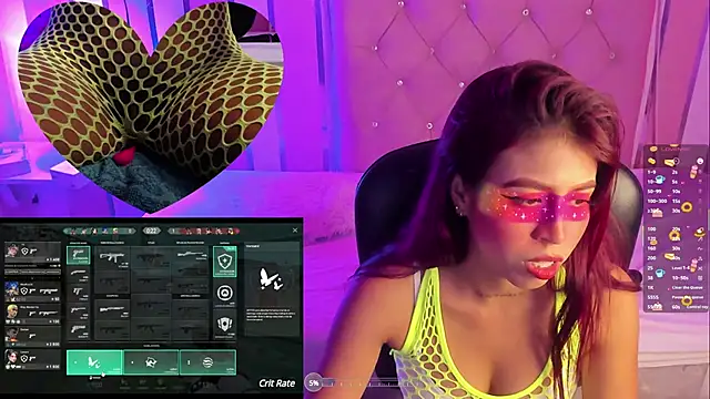 Snapshot of XimenaReid chatting on March 20, 5:25 pm XimenaReid online show from March 20, 5:25 pm