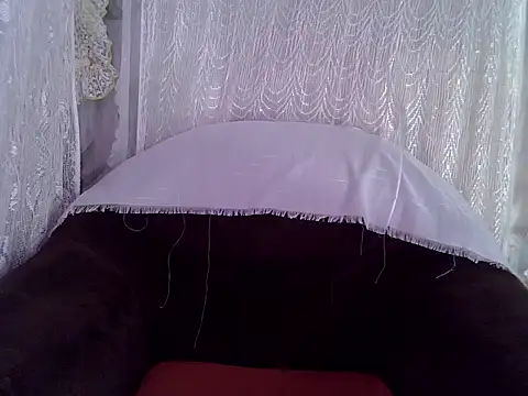 Snapshot of Hot_Caro chatting on June 6, 9:58 am Hot Caro online show from June 6, 9:58 am