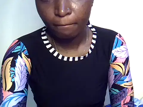 petite 12 online show from March 21, 10:28 pm