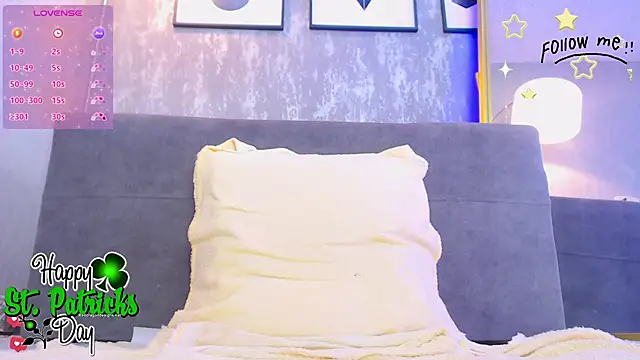 Snapshot of meily_soon chatting on March 17, 10:17 pm meily soon online show from March 17, 10:17 pm