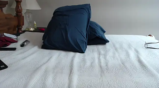 Snapshot of JaySloan chatting on December 11, 8:28 pm JaySloan online show from December 11, 8:28 pm