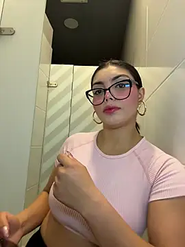 zui lu online show from December 22, 3:47 am