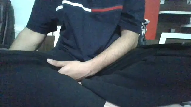 Snapshot of lovehalf08 chatting on January 4, 5:58 pm lovehalf08 online show from January 4, 5:58 pm