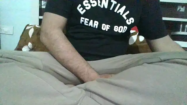 Snapshot of lovehalf08 chatting on February 7, 5:07 pm lovehalf08 online show from February 7, 5:07 pm