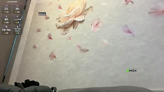 Isexxs online show from December 5, 9:17 pm