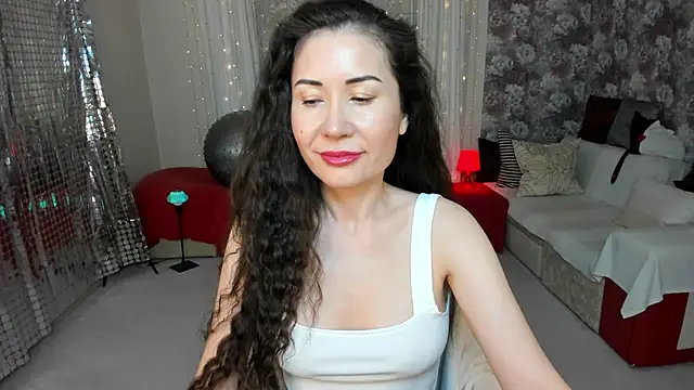 Snapshot of KarinaSweeety chatting on September 12, 1:00 pm KarinaSweeety online show from September 12, 1:00 pm