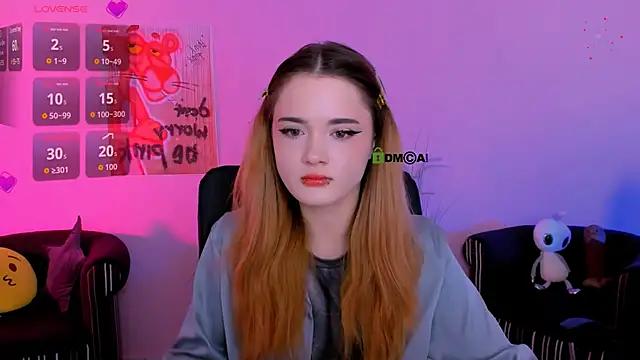 liana kisses online show from December 17, 8:59 pm