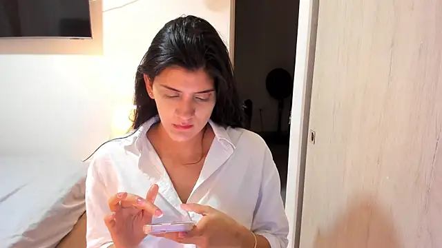 misstoya online show from September 19, 3:19 am