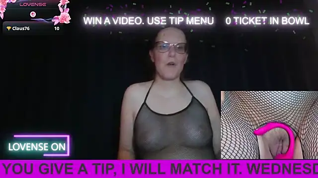 PernillaGirl online show from September 17, 6:20 pm