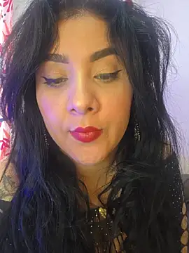 Snapshot of bigboobsrose1 chatting on May 29, 12:03 pm bigboobsrose1 online show from May 29, 12:03 pm