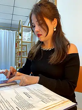 Efangfang online show from January 7, 12:40 pm