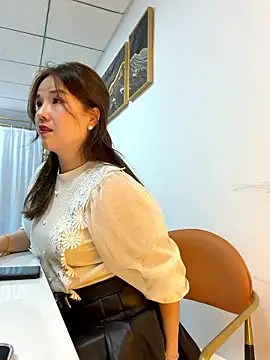 Efangfang online show from January 16, 12:42 pm