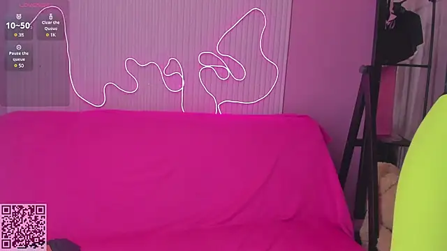 Jasmine urPrincess online show from February 22, 4:40 am