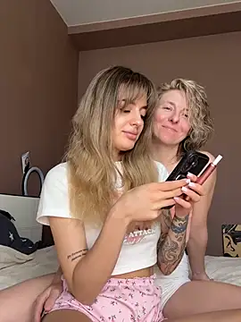 Jasmine urPrincess online show from May 30, 6:10 am