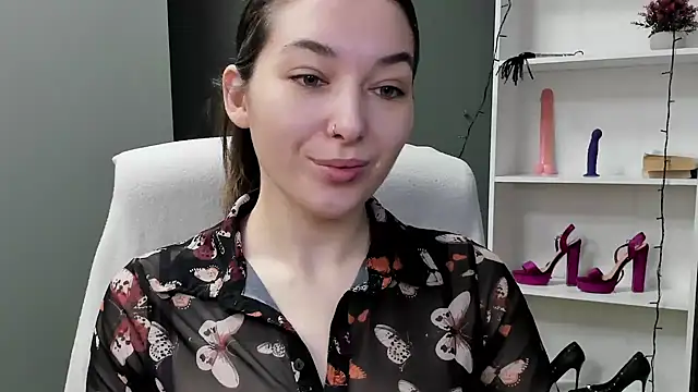 Meagn Extasy online show from January 19, 7:45 am