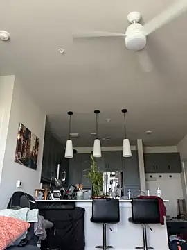 Snapshot of goldbuni chatting on October 29, 1:35 pm goldbuni online show from October 29, 1:35 pm