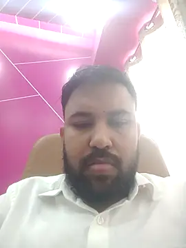 Snapshot of zakly69 chatting on November 5, 8:03 am zakly69 online show from November 5, 8:03 am