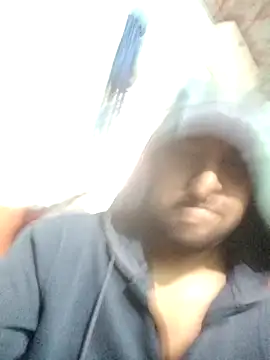 Snapshot of zakly69 chatting on December 3, 7:27 am zakly69 online show from December 3, 7:27 am