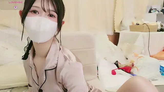 Conatsu online show from May 28, 2:47 pm
