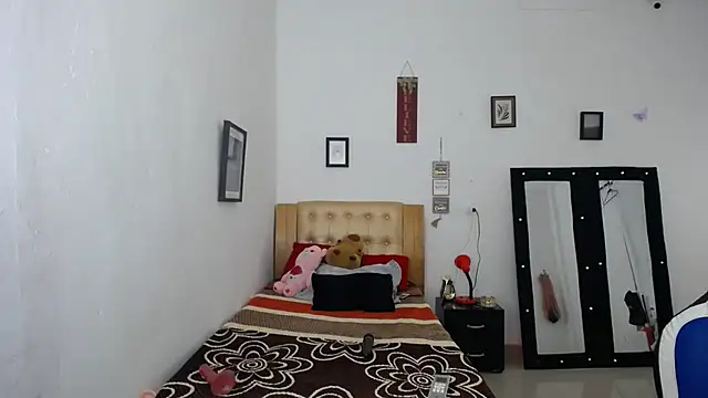 MadinsonCopper online show from October 26, 3:56 am