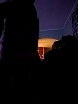 Bigloggz online show from February 19, 8:32 am