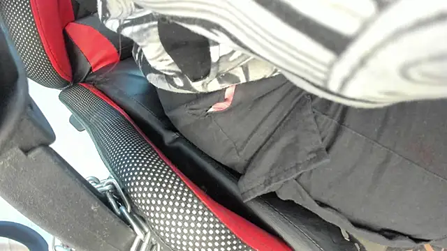 selene red  online show from March 25, 12:27 am