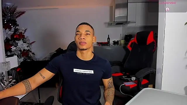 TROYWESLY- online show from December 18, 3:58 am