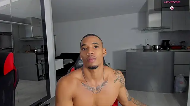TROYWESLY- online show from May 23, 12:49 am