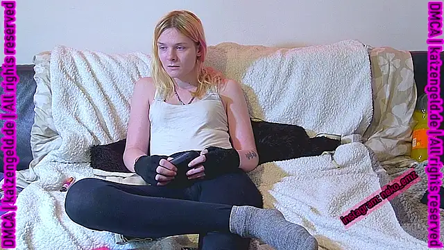 emma neko online show from January 16, 3:24 pm