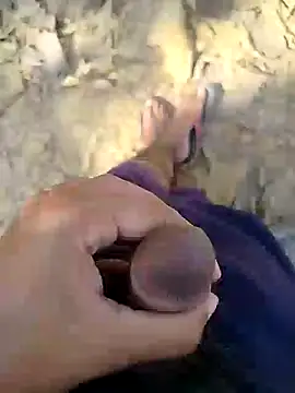 Snapshot of 88karan88 chatting on December 26, 8:07 am 88karan88 online show from December 26, 8:07 am