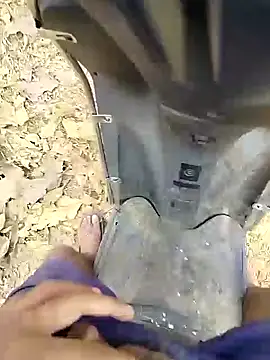 Snapshot of 88karan88 chatting on December 30, 9:27 am 88karan88 online show from December 30, 9:27 am